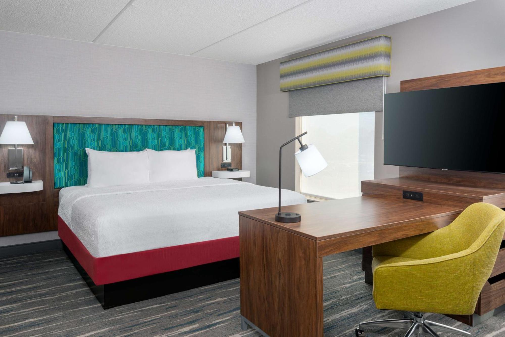 Hampton Inn & Suites Cleveland-Beachwood Bagian luar foto