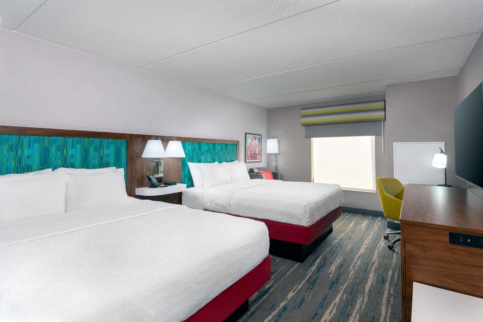 Hampton Inn & Suites Cleveland-Beachwood Bagian luar foto