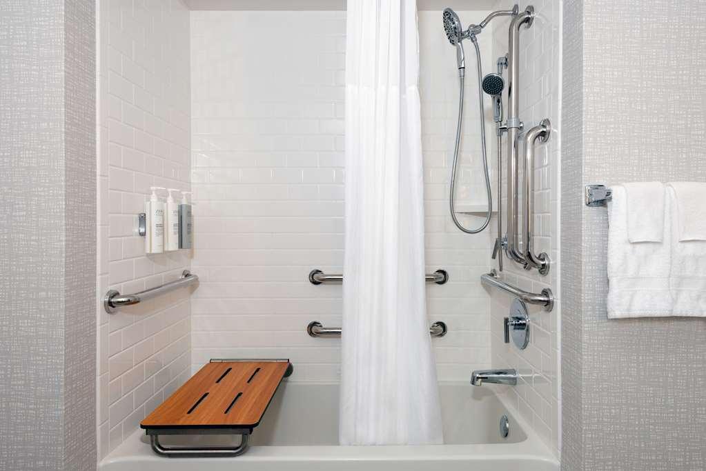 Hampton Inn & Suites Cleveland-Beachwood Ruang foto